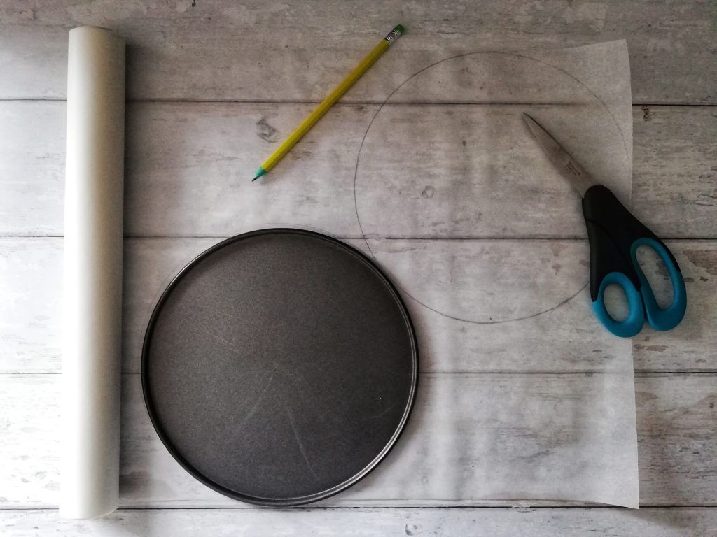How To Line a Round Cake Pan with Parchment